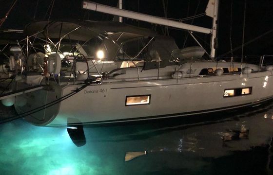 Blue Odyssey (A/C,generator,electric heads)