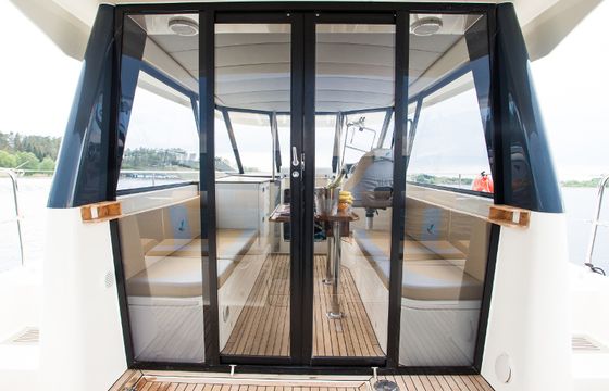 Nautika 1300 VIP