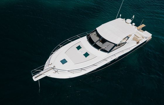 M/Y ALMI