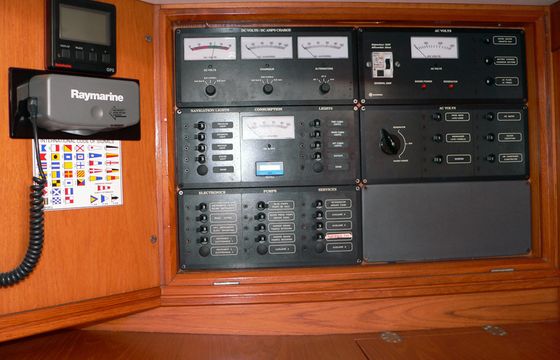Atlantis Front Left CABIN ONLY 