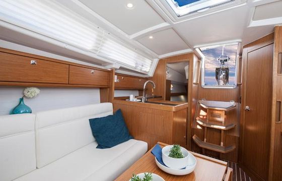 Adria Breeze