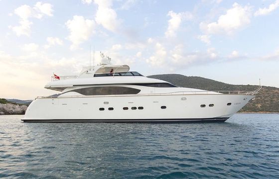 24M Deluxe Maiora Motoryacht