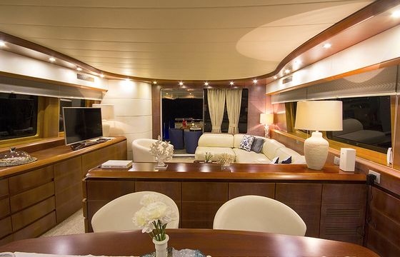 24M Deluxe Maiora Motoryacht