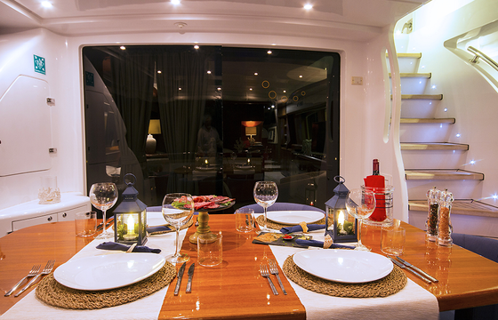 24M Deluxe Maiora Motoryacht