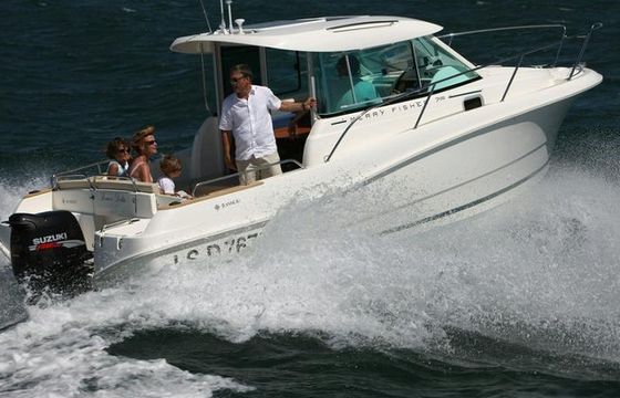 Merry Fisher 725
