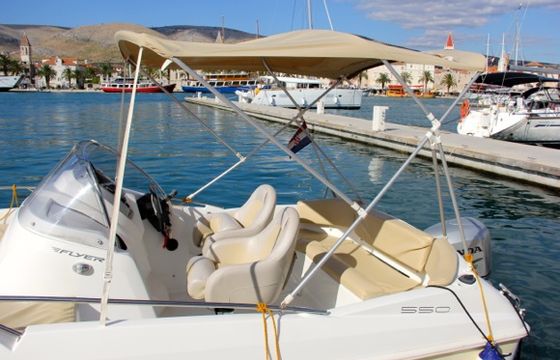 Beneteau Flyer 550