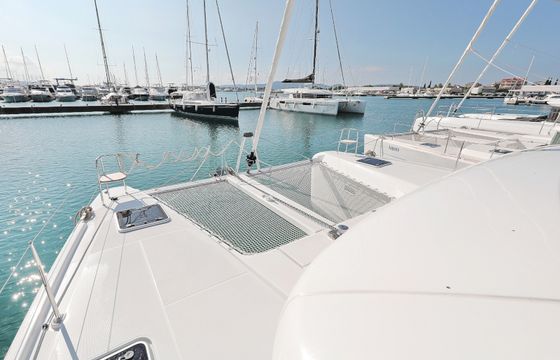 FANTASEA AC salon + generator