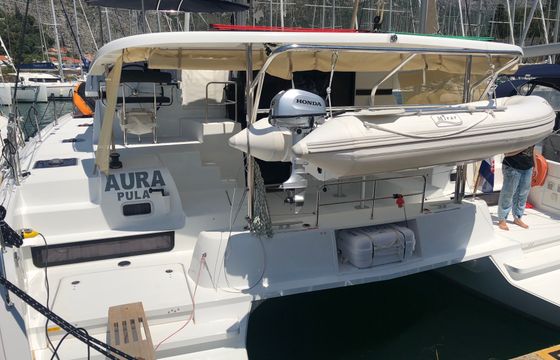Aura (skippered)