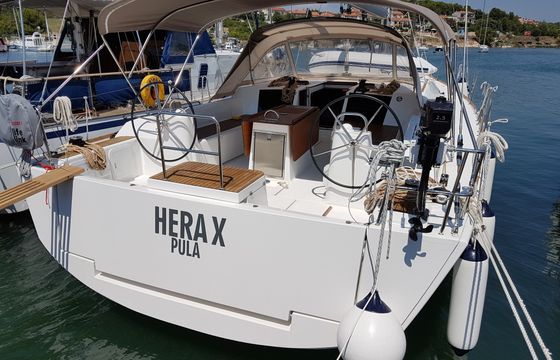HERA X