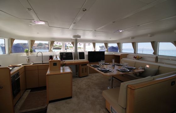 The Full House - (A/C - Generator - Refit 2021)