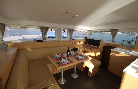 Sailing Blue 4 - Refit 2021