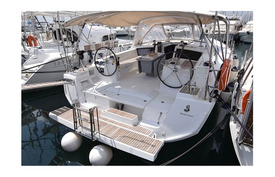 Butterfly (AIR-CO/GENERATOR/12 PAX)