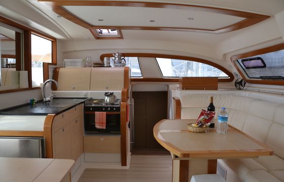 Xenia II