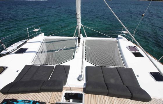 The Sun (AC, WM, Generator, Inverter, Tender Lift)