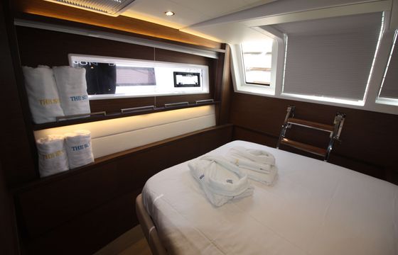 The Sun (AC, WM, Generator, Inverter, Tender Lift)