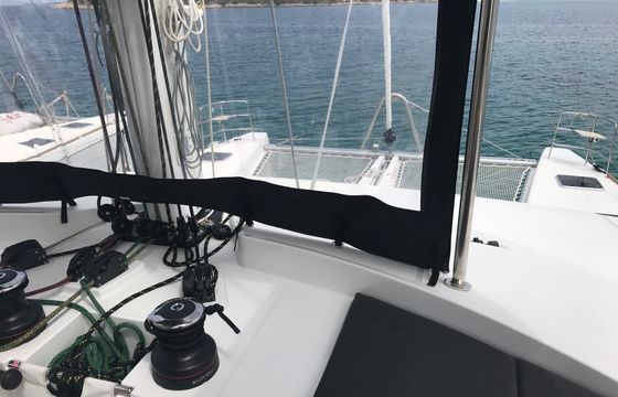 Dugongo II (A/C, WM, Generator, Inverter, Tender Lift)