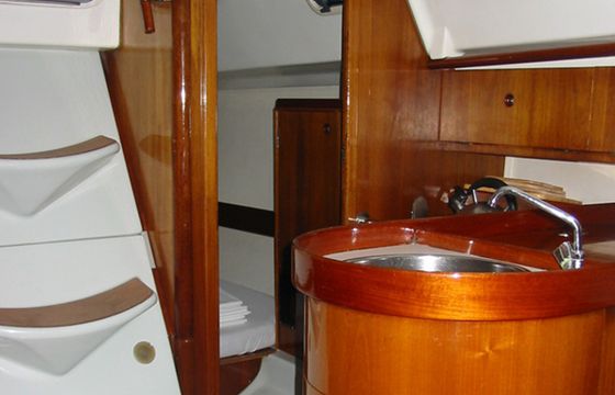 COMMODORE