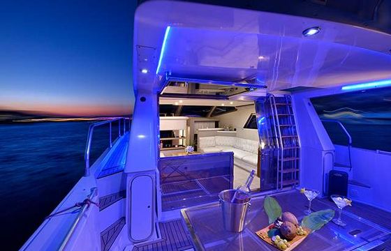 Ferretti 52
