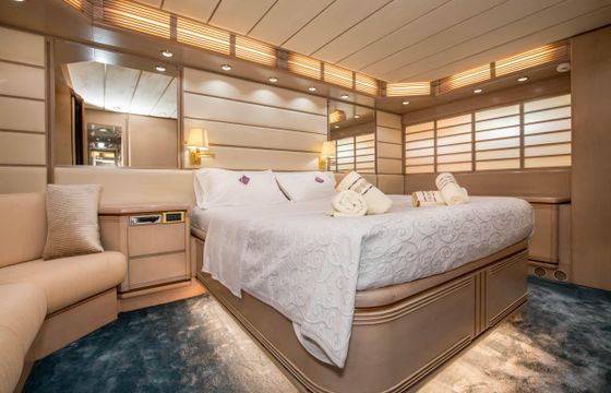 Lady Ines Motor Yacht
