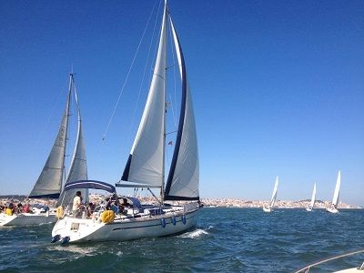 Sailboat Moonfleet