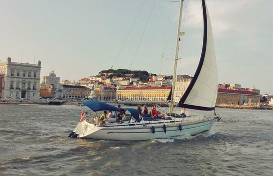 Sailboat Moonfleet