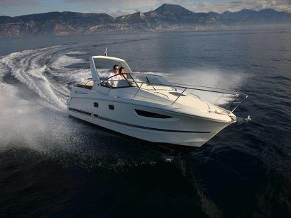 JEANNEAU LEADER 8