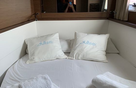 ALKISTIS (generator, air condition, watermaker, undewater lights)