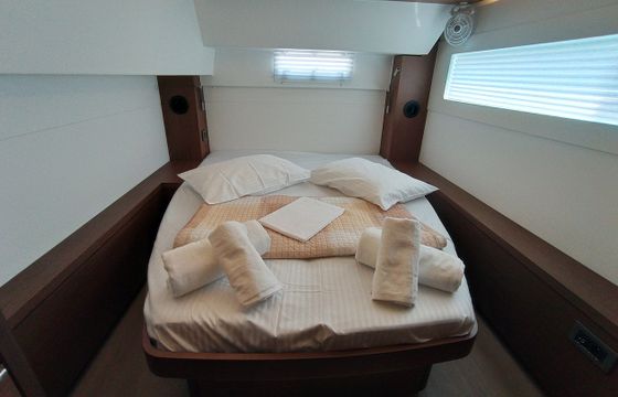 GALAXY (air condition, generator, water maker) _Skippered Only_