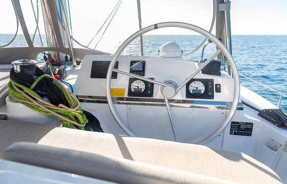 Kos 42.6 / Model 2022! With AC, WM, generator, solar panels, hydraulic gangway & electric WC