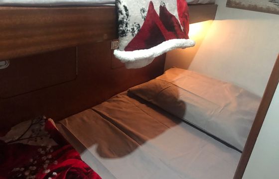 Mediterraneo Cabin 4
