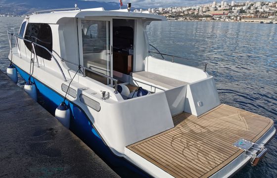 AC DC Daycruiser 12.0