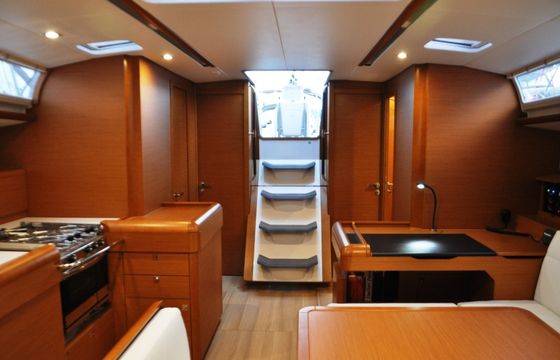 SUN ODYSSEY 519 (2016) - ATH