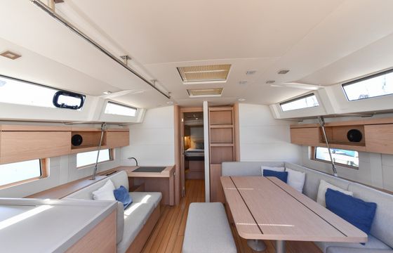 OCEANIS 46.1 (2021) - VOL