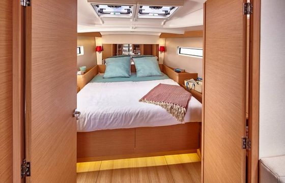 SUN ODYSSEY 440 (2022) - VOL