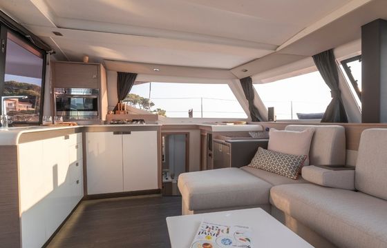 Foutaine Pajot ISLA 40