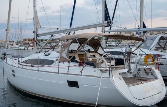 ALEXE (Bow Thruster -Teak cockpit)