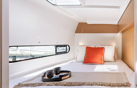 MOANA IBIZA CREWED
