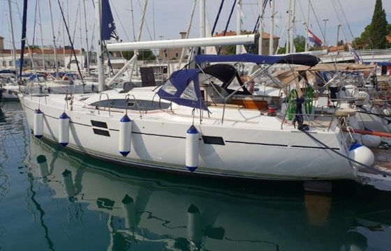 Lucija I