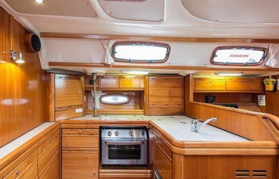 Stern cabin