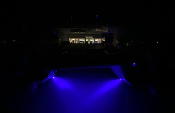 AEROPI |⛵ VIP, Skippered Only, Watermaker, Generator, AC, BBQ