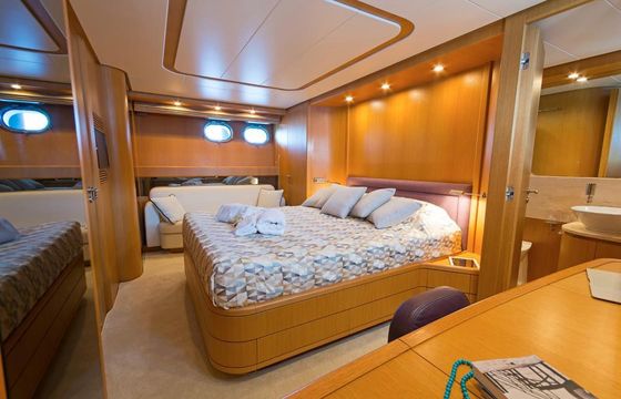 Sanlorenzo 72 FOS