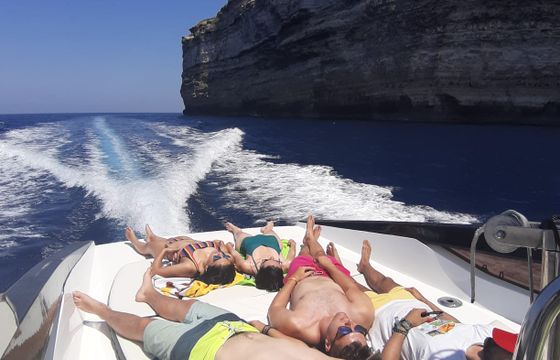 Para 36s - Full Day Charter 8 hours