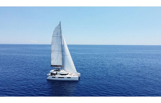 VICTORIA (VIP EQUIPPED, Generator, Air-condition, Watermaker, Teak cockpit, Underwater lights, TV, Icemaker, 2 SUP, Wifi) *Skippered only*