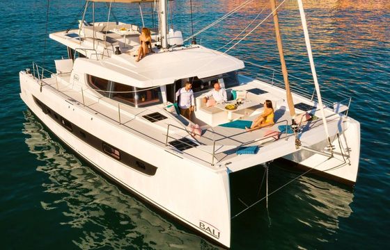 Star Velvet (A/C, Generator, Water Maker, dishwasher)