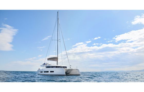 DUFOUR48