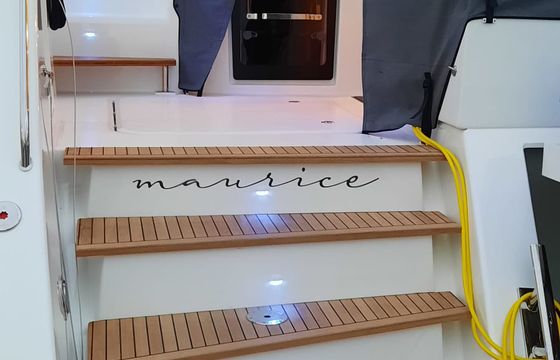 Maurice - Luxury Catamaran, A/C, Generator, Water maker