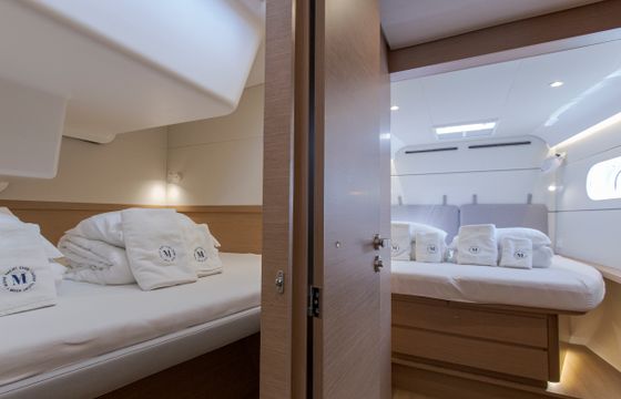White Lotus - Cabin 3