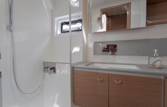 White Lotus - Cabin 3
