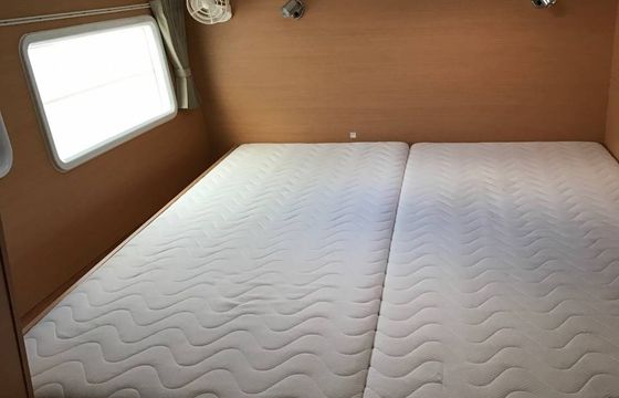 Lagoon 380