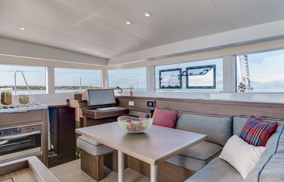 Lagoon 40